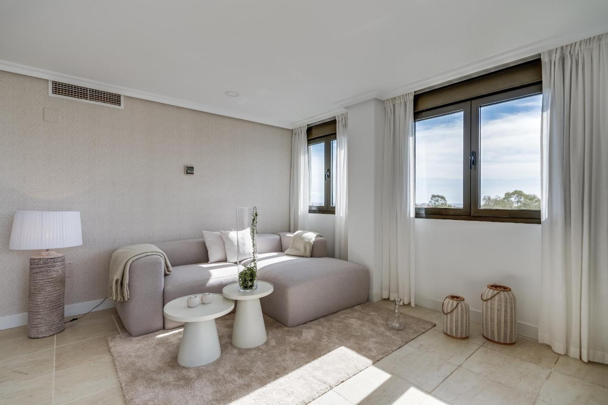 Apartamento Prachtig Penthouse Met Jacuzzi Estepona Exterior foto